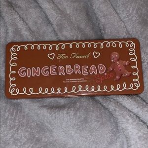 💕2 FOR 30💕Too faced eyeshadow pallet